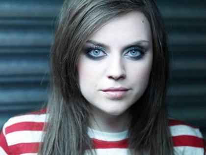 amy-macdonald2