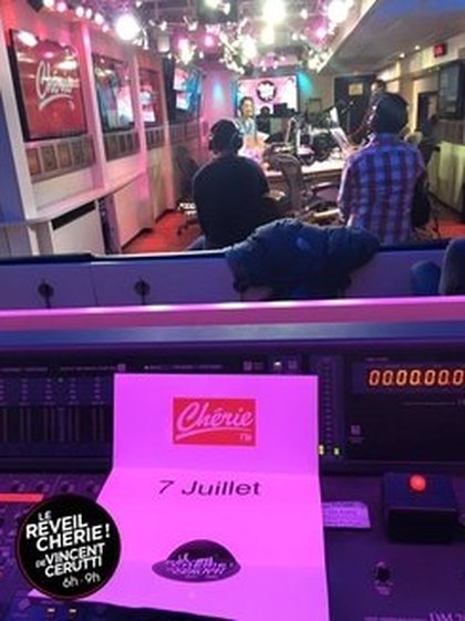 8 février 2016 - Le Réveil Chérie de Vincent Cerutti