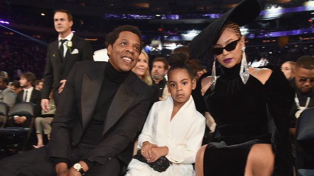 Beyoncé: sa fille Blue Ivy lui ressemble comme deux gouttes d'eau au même âge!