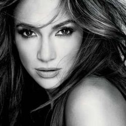 Jennifer Lopez égérie L'Oréal