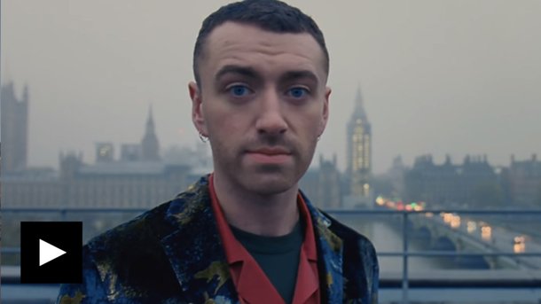 Sam Smith vous emmène en coulisses dans le clip de «One Last Song»