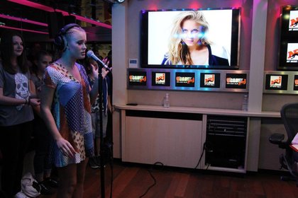 Lundi 22 Juin 2015 avec ZARA LARSSON