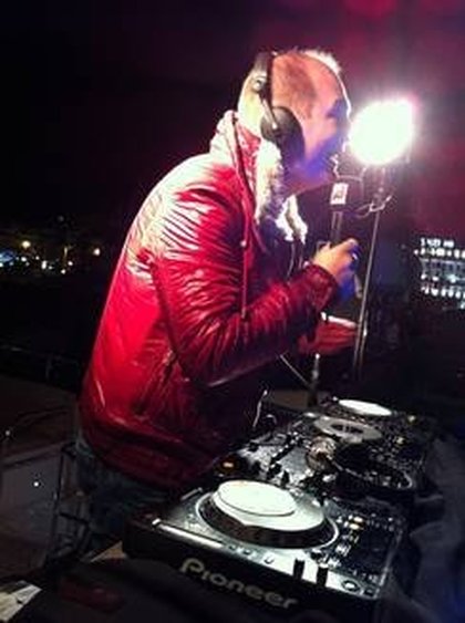 Cauet sur le Yacht des NRJ Music Awards 2011