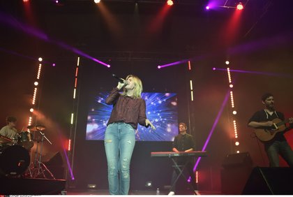 Louane - NRJ Music Tour Beauvais 2016