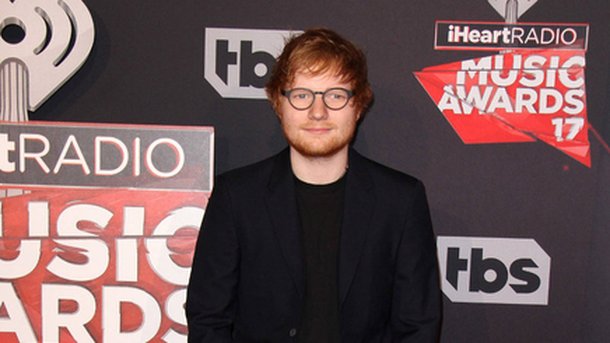 Ed Sheeran: de retour sur Twitter