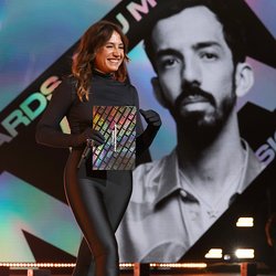 Izïa - 24ème Cérémonie des NRJ Music Awards