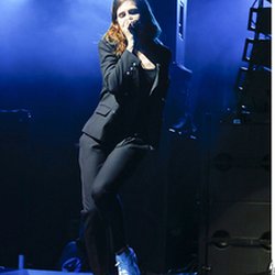 Concert Pop Love - Christine and the Queens