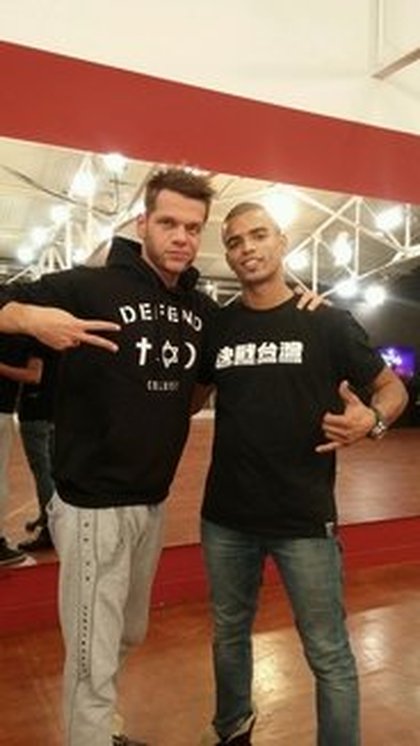 Brahim Zaibat: Grosse répète avec mon @KeenvOfficiel presque prêt pour samedi! ! @Defendparis