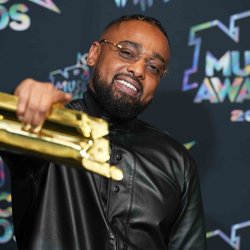 Alonzo - Photocall des NRJ Music Awards 2022