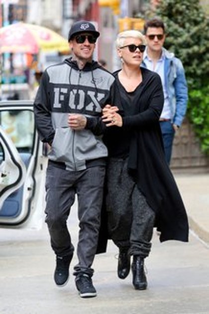 Pink : 10 ans de bonheur avec Carey Hart!