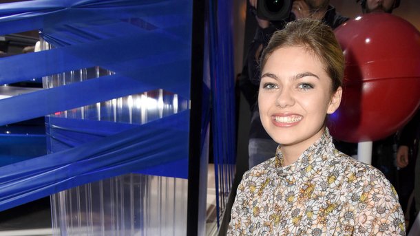 Louane: la plus grande fan des Bleus, c'est elle!