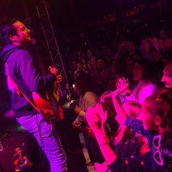 Concert Super Privé de Vianney @ Mem de Rennes