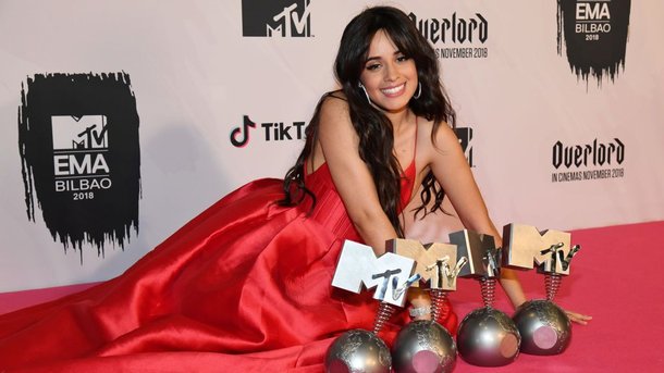 Camila Cabello: pourquoi elle marche mieux en solo?