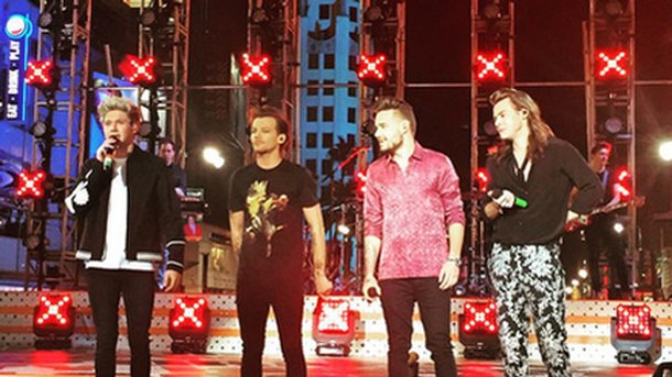 One Direction: ils bloquent Hollywood Boulevard!