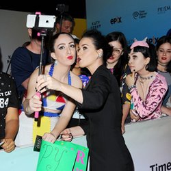Katy Perry à la première du film de sa tournée