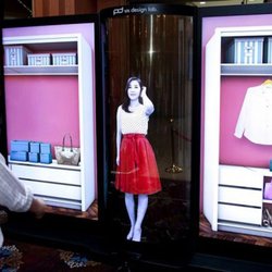 Utilisation de la dalle OLED flexible dans le segment professionnel