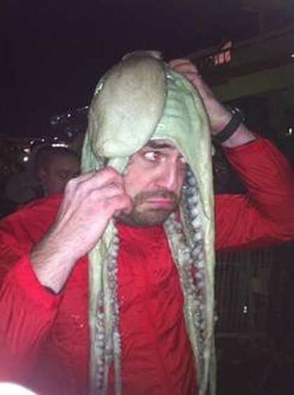 Cauet sur le Yacht des NRJ Music Awards 2011