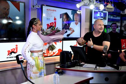 Alicia Keys chez Cauet sur NRJ