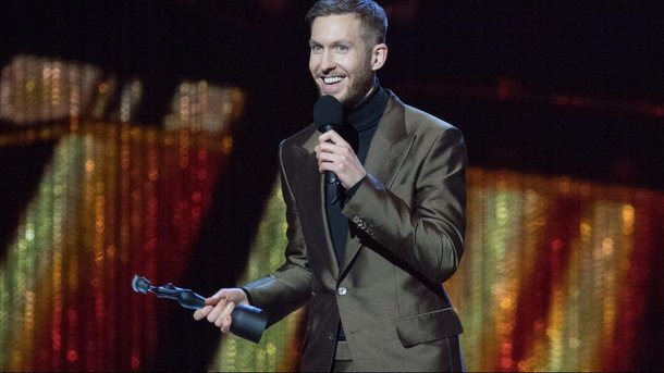 Calvin Harris: retour sur son titre "Neon Rock"