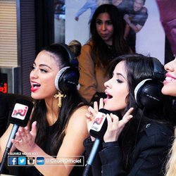 Mardi 12 Avril avec les Fifth Harmony - C Cauet sur NRJ