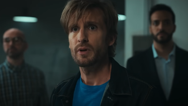 « Alibi.com 2 » : ce lien secret avec « Babysitting »