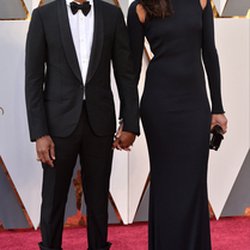 Pharrell Williams et Helen Lasichanh