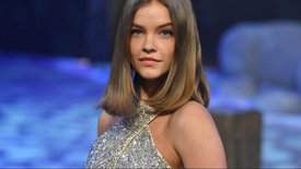 "On The Line": qui est Barbara Palvin, la mannequin du clip de Julian Perretta?