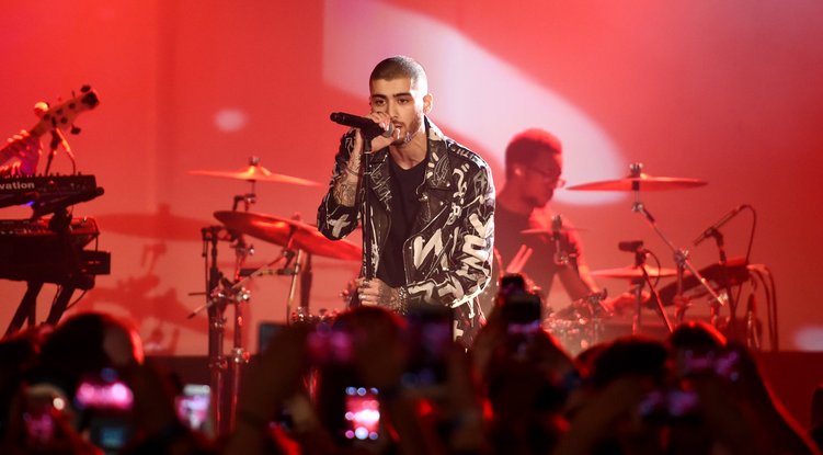 Zayn Malik live, scène Honda iHeartRadio Theater, le 25 mars 2016 à New York Cit