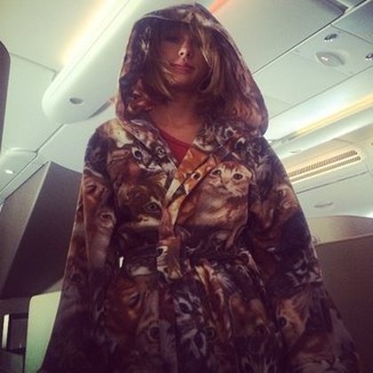 Taylor Swift: This is a good example of what I typically wear on planes, in front of lots of other people who all have eyes.