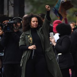 Alicia Keys sans maquillage