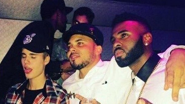 Justin Bieber : soirée au top après les NMA avec ses potes superstars !