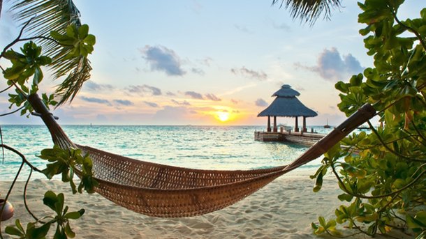 Les infos du Réveil Chérie: Attention, job de rêve sous le soleil des Maldives !