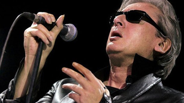 Alain Bashung : focus sur la carrière du « rockeur intello »