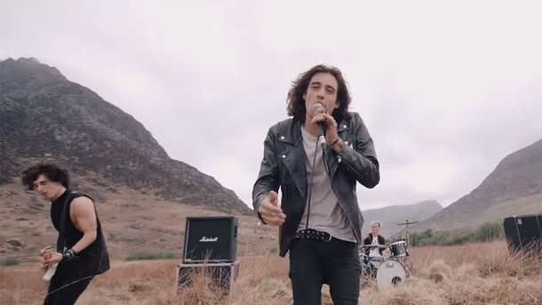 The Faim - Summer Is A Curse