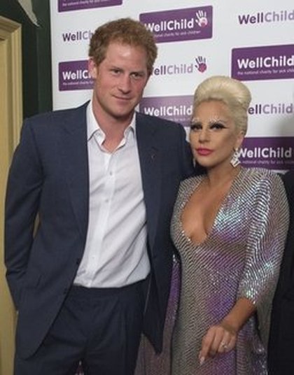 Lady Gaga et Tony Bennett rencontrent le Prince Harry