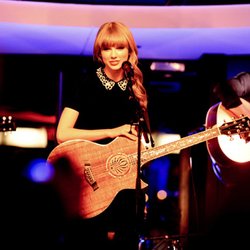 Taylor Swift en concert privé NRJ