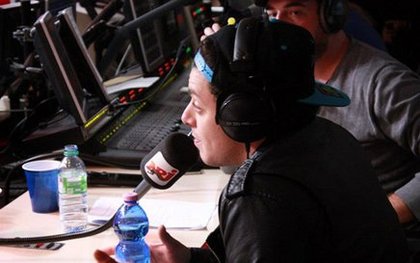 Lundi 05 novembre aves Psy et Kev Adams