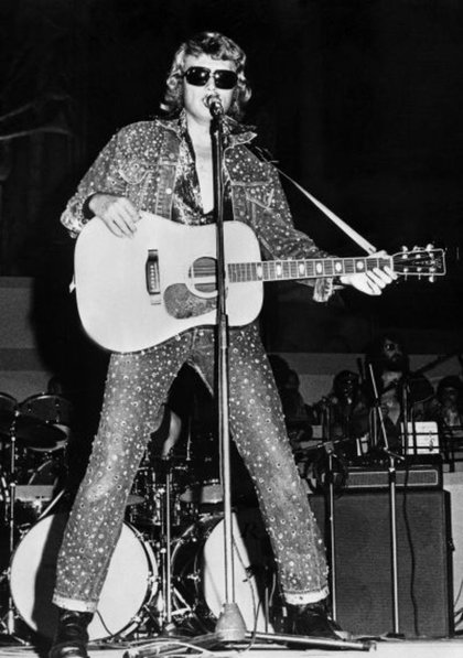 Johnny Hallyday en total look jean