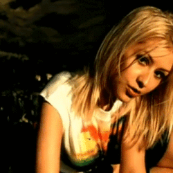 Christina Aguilera - Genie In The Bottle