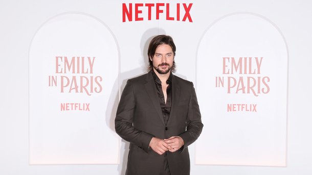 "Emily in Paris" saison 5 : Lucas Bravo toujours présent au casting ?