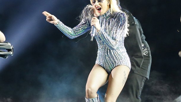 Lady Gaga repasse numéro 1 aux Etats-Unis après le Super Bowl!