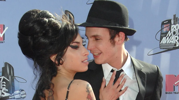Amy Winehouse: son ex-mari s’exprime sur leur mariage pour la première fois