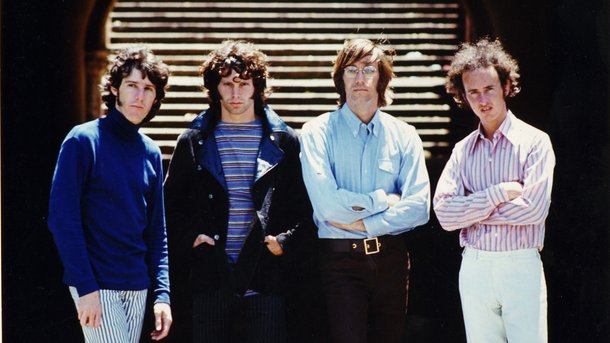 The Doors : découvrez l’inédit blues parisien du groupe de légende