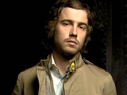 Panda roux, panda gris : le titre inédit de Julien Doré