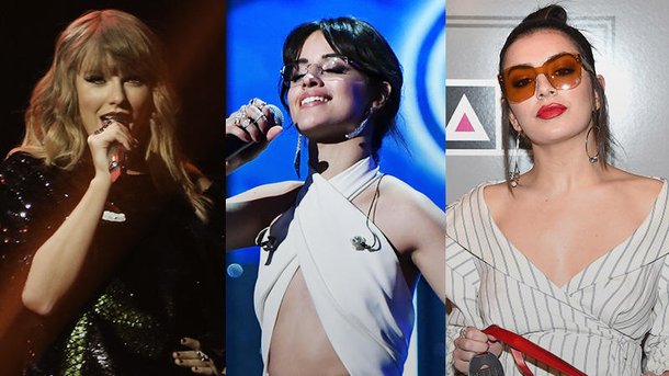 Taylor Swift interprète « Shake It Off » avec Camila Cabello et Charli XCX