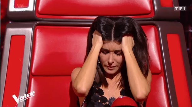 Jenifer, très émue, craque face à une candidate de The Voice