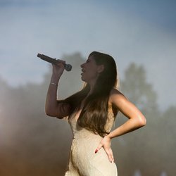 Roya - NRJ Music Tour Toulouse 2018