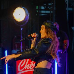 Vitaa - Concert Super Privé @ Parc Astérix