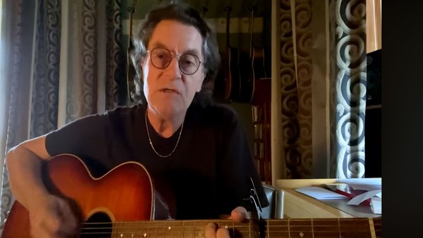 Francis Cabrel :  Assis sur le rebord du monde (Jour 36)