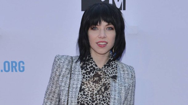 Carly Rae Jepsen : coup de blues pour ses 30 ans!